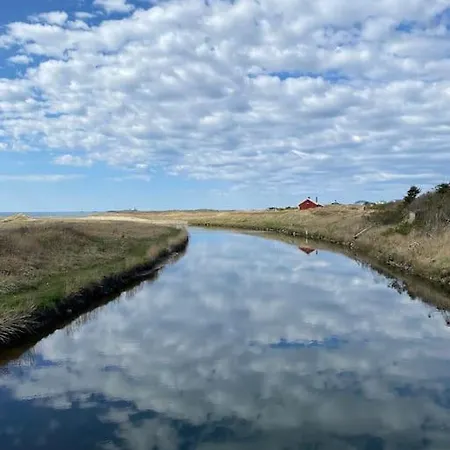 Holiday home Borestranda - Nytt Strandhus Med 6 Sengeplasser!
